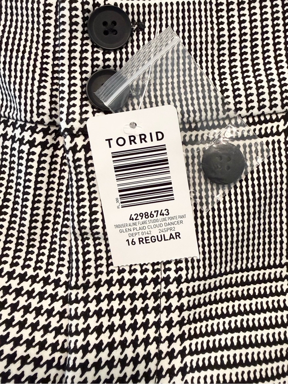 torrid Black & White Glen Plaid Flare Pants - Picture 10 of 11